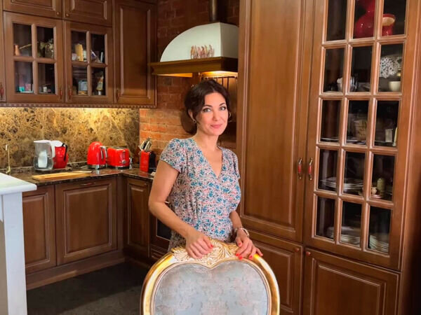     Кадры из видеоролика с You-tube-канала Екатерины Климовой.