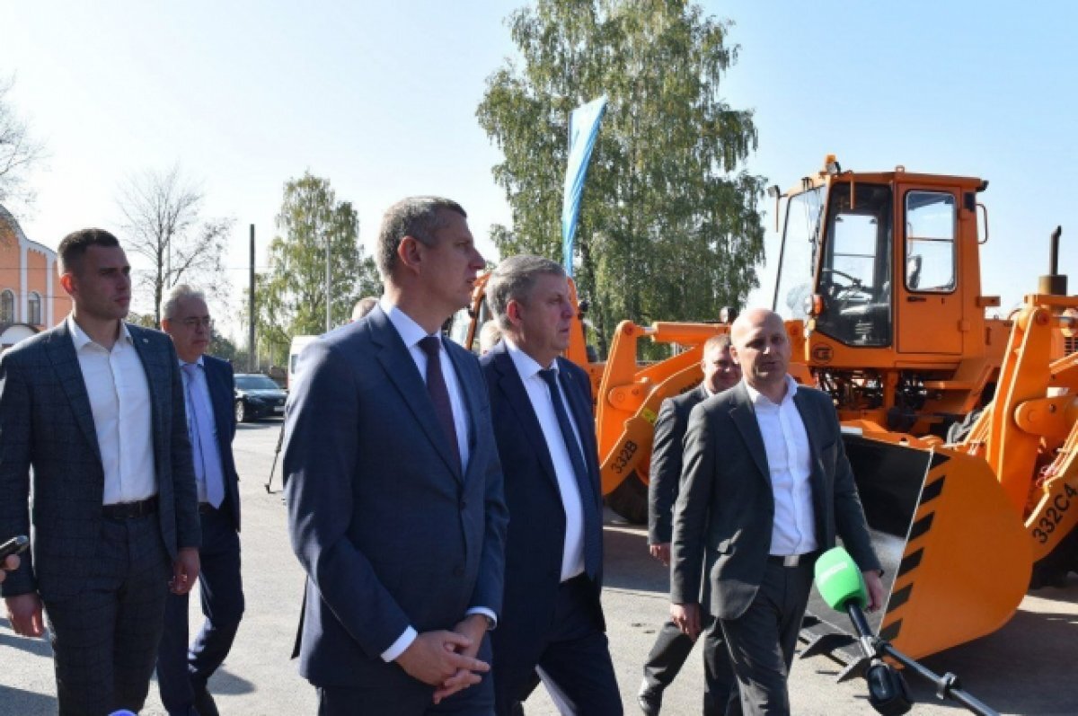    Посол Беларуси посетил брянские предприятия и Дворец единоборств