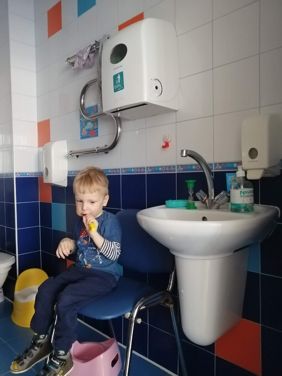 Санузел в каждом номере, к сожалению, встречается далеко не во всех наших больницах. 