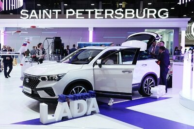    Автомобиль Lada X-Cross 5 ©Александр Вильф РИА Новости