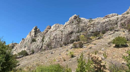 Достопримечательности Крыма - Арпатские водопады, красивые виды и неблагодарный кот в Зеленогорье.