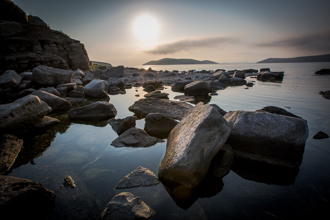 Знаете, чем отличается осень на Байкале, например, или в Средней полосе от осени в Приморье? У нас осень желтая, не зря ее называют золотой. А в Приморье осень красная и эта разница очень видна. 