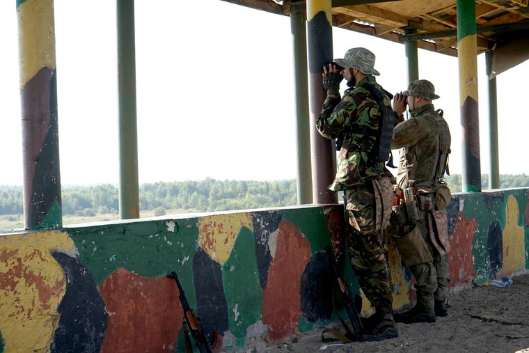    ВСУ не могут прорвать заминированные оборонительные линии РФ.