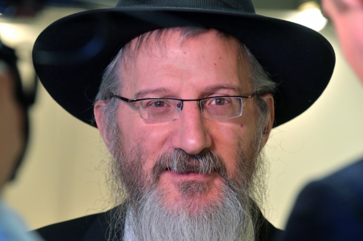    Раввин Берл Лазар поздравил еврейскую общину с праздником Суккот