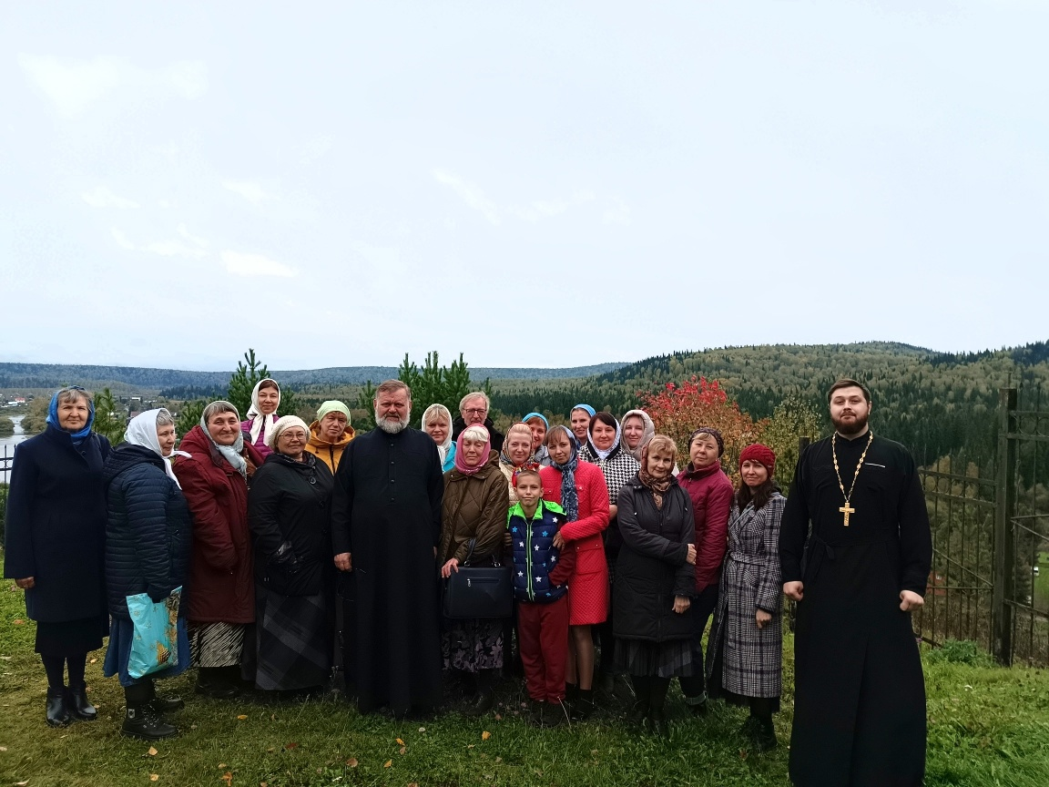 Погода в листвягах. Церковь в Костенково.