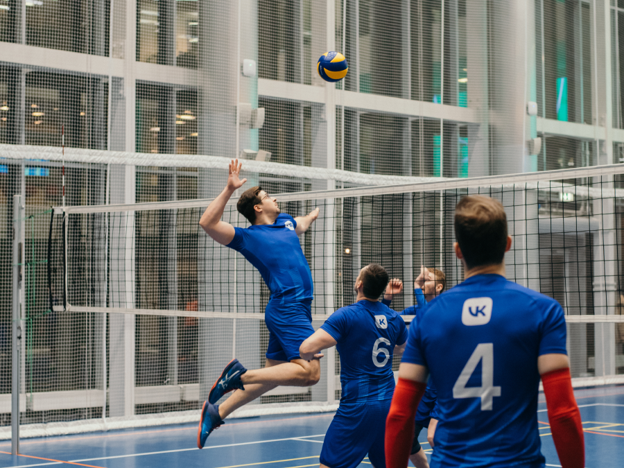    «ВКонтакте» проведет благотворительный турнир по волейболу в пользу фонда «Лучшие друзья» (фото 1)