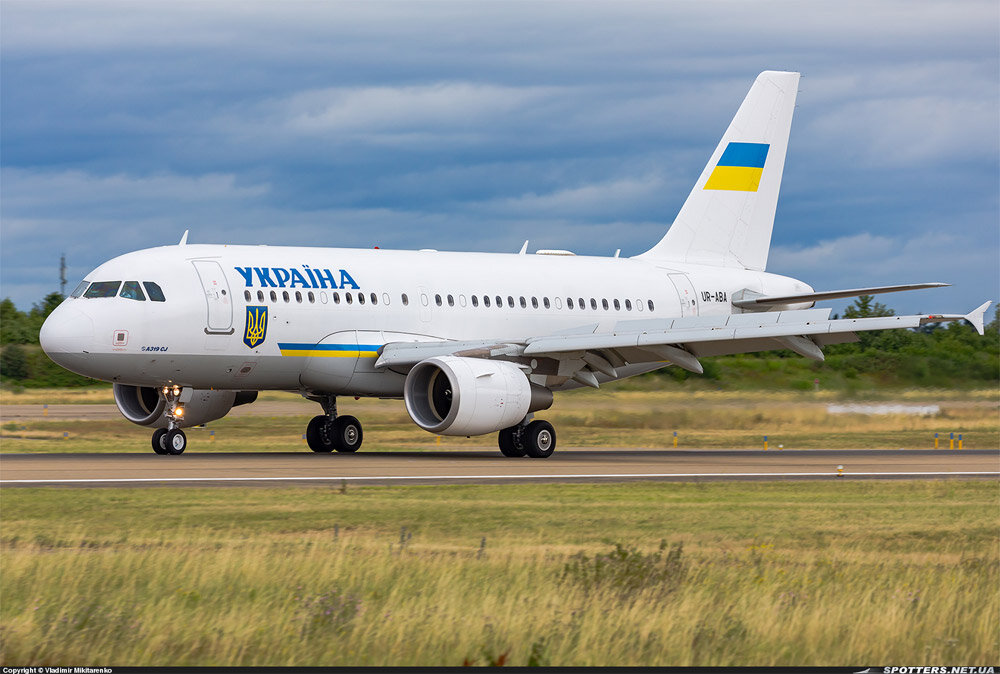 Самолеты украины. Airbus a319-115. A319 президента Украины. Самолёт украинского президента Airbus a 319. A319-115x(CJ).