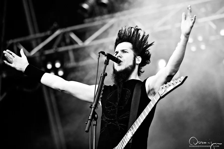 Isq static. Static x вокалист. Уэйн статик. Static x солист. Static x Уэйн статик.