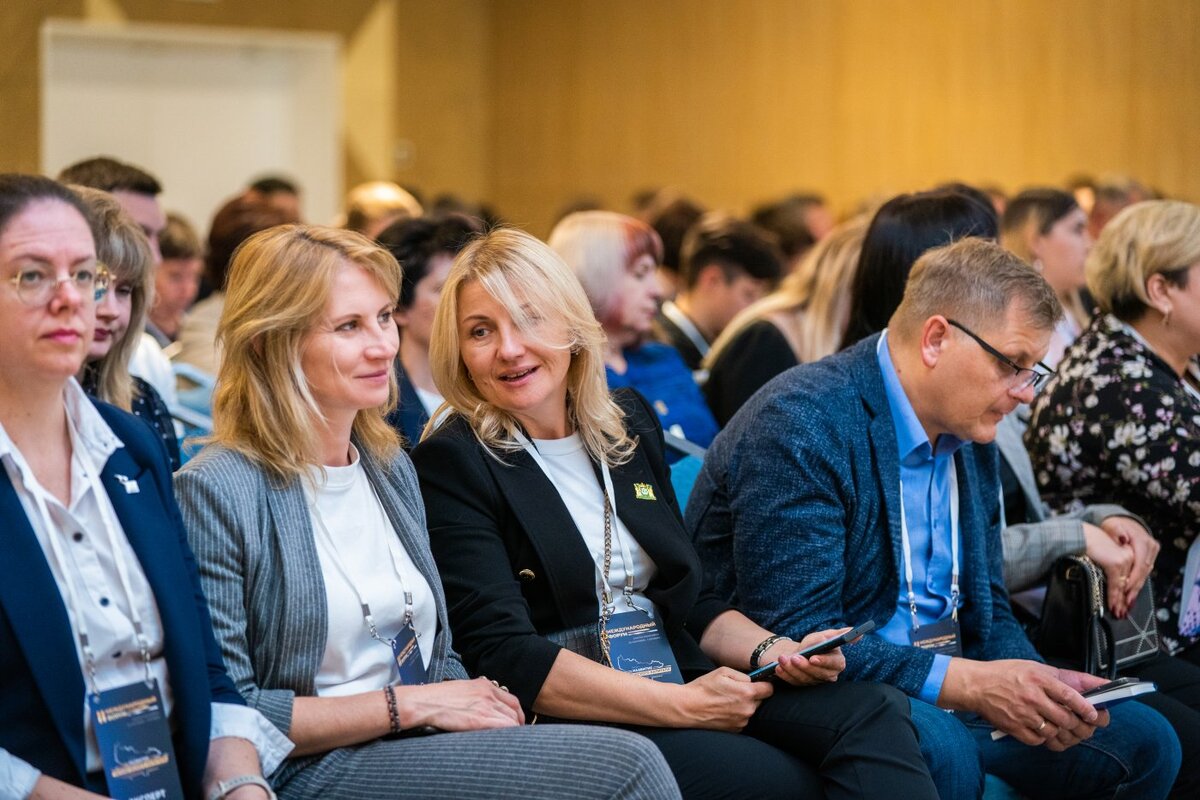    На форуме «Развитие человеческого капитала» в Ханты-Мансийске обсудили раннюю помощь и диагностику детей с пороками и патологиями развития