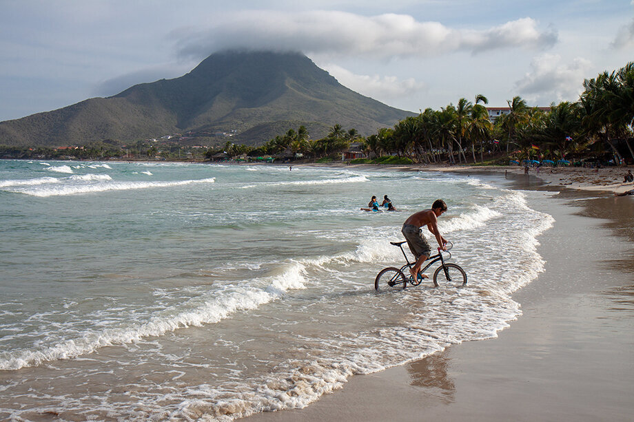 Playa el agua венесуэла. La Playa el agua Венесуэла кейтсерфинг. Playa el agua на карте.