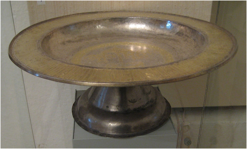 Серебряный дискос, Псков, XVI век