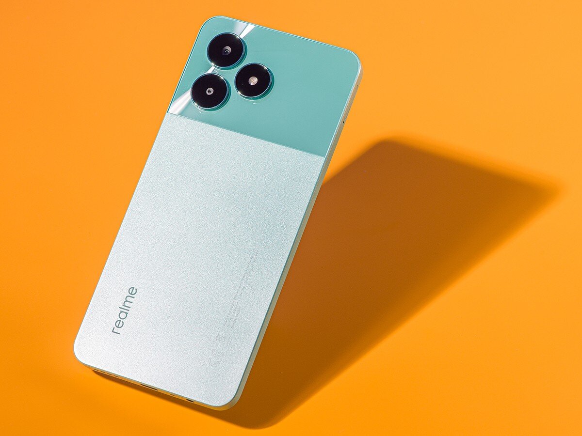    Обзор realme C51: яркий и дерзкий