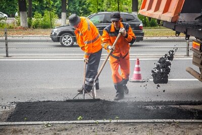    Ямочный ремонт дорог в Московской области ©Пресс-служба министерства транспорта и дорожной инфраструктуры Московской области