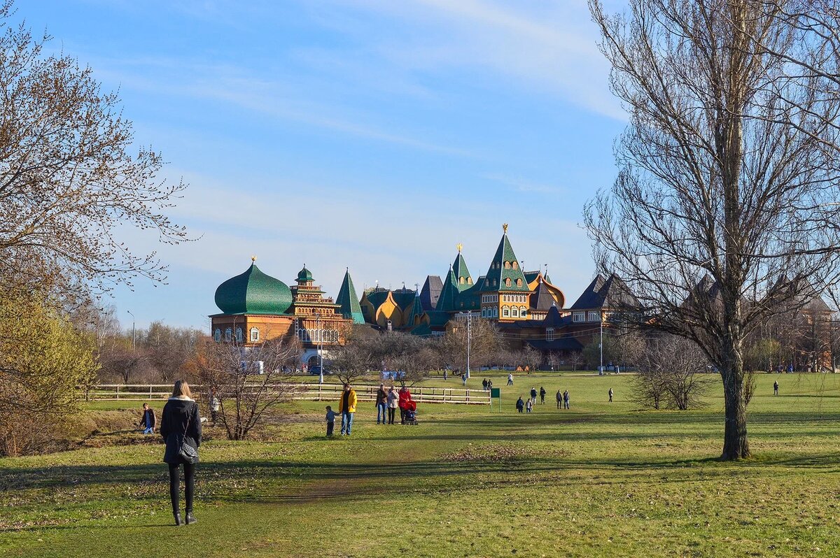 парк коломенское осенью