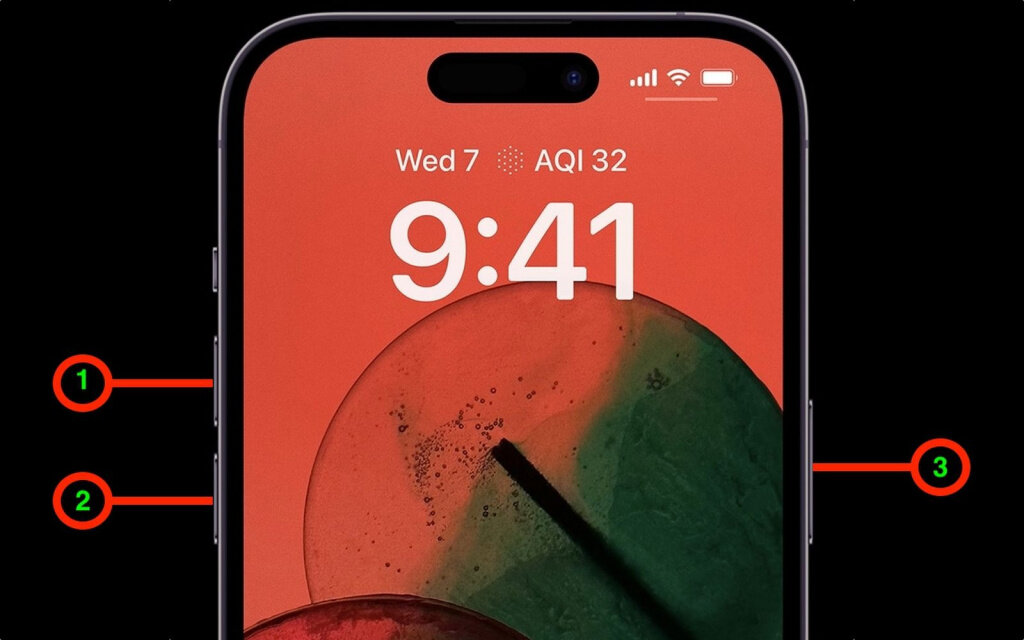    iPhone 15