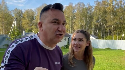 maru oru | Папа держит маму всегда за руку ☺️ | Дзен