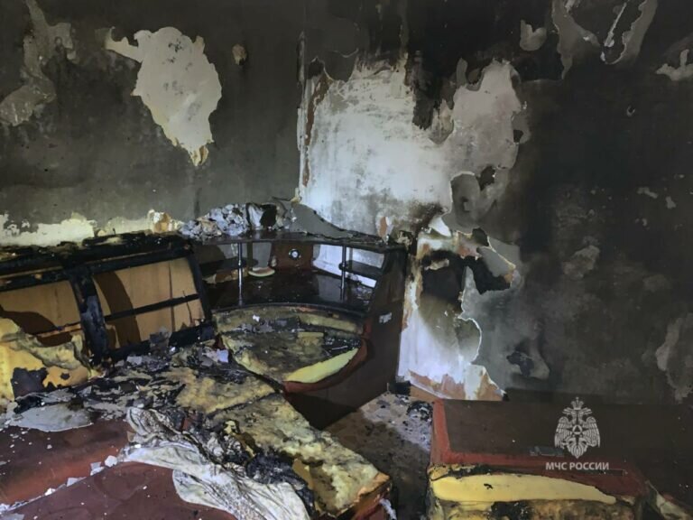    В Орске из горящей пятиэтажки спасли 11 человек, в том числе ребенка Кристина Просвиркина