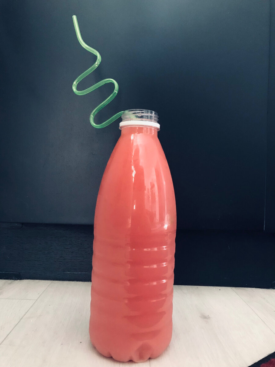 Такой вкусный - что всю бутылку можно выпить за раз!