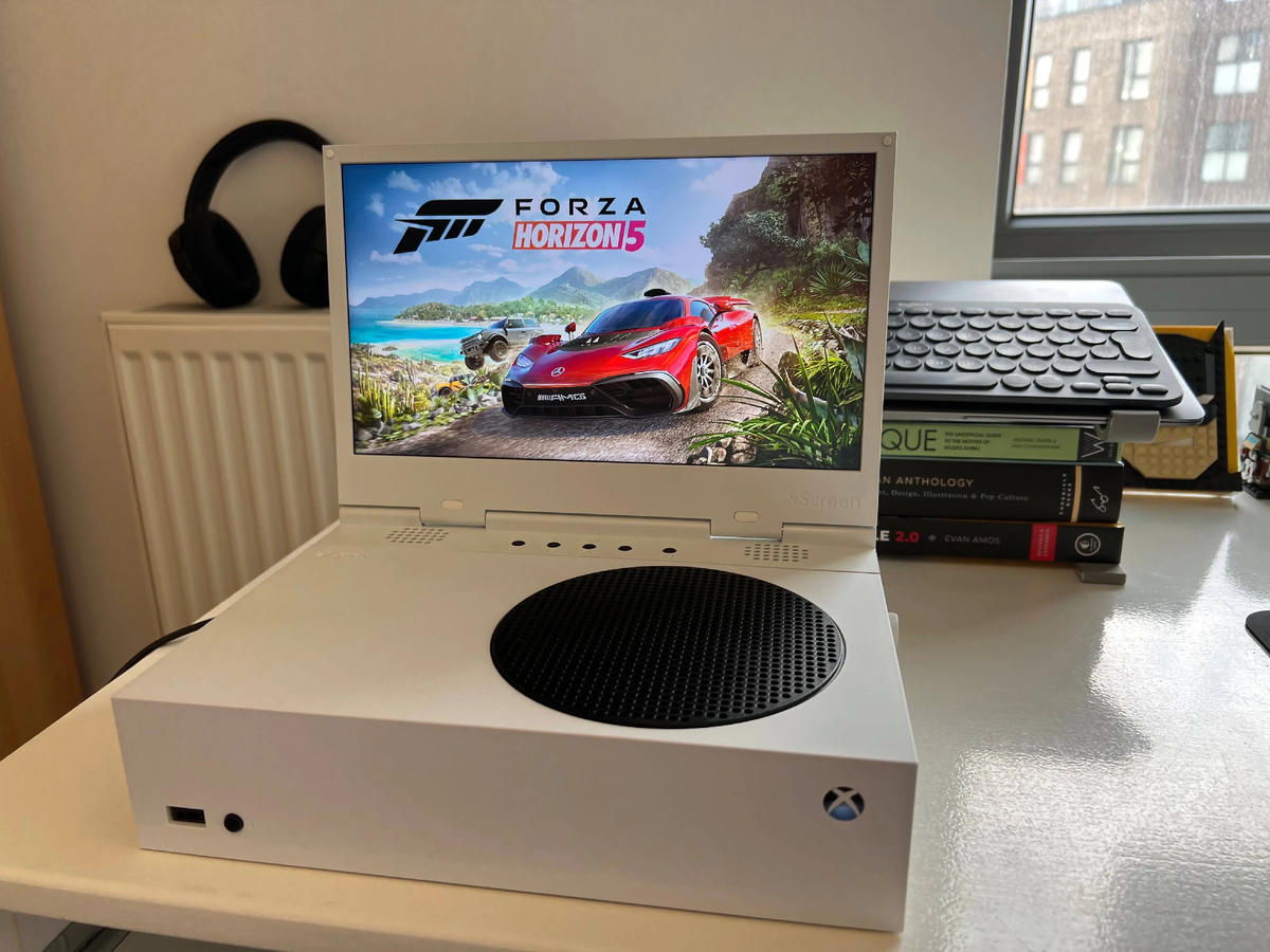 Microsoft Xbox One S 500GbForza Horizon     