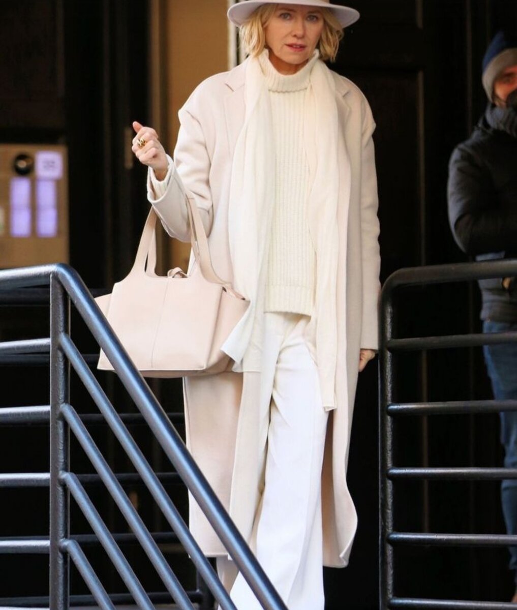 Тотал образ в таком цвете смотрится шикарно! Фото Pinterest