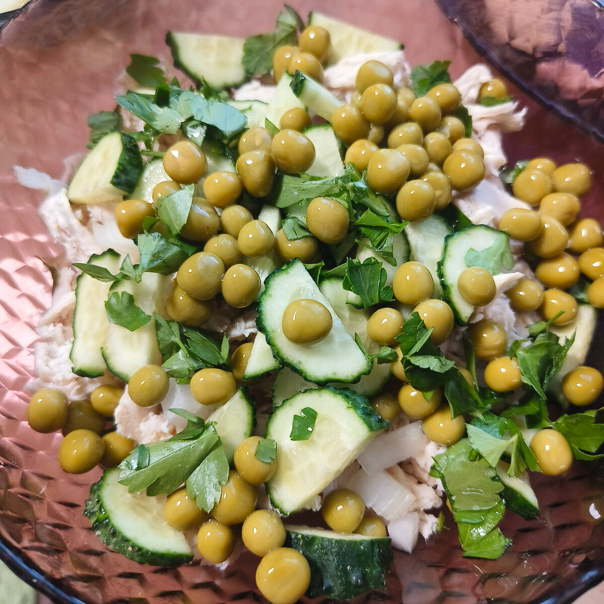 Очень вкусный салат ПП с курицей, яйцом и огурцом. Получаю удовольствие от  правильного питания. | Маргарита с чудесами ~ | Дзен