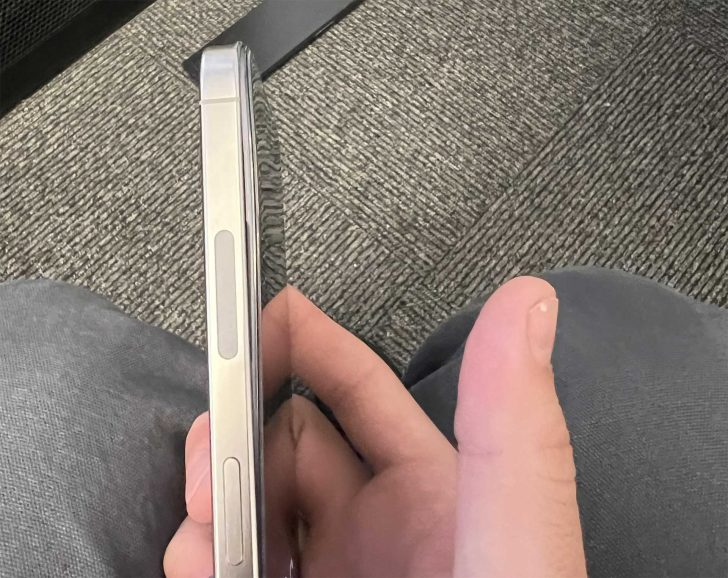    iPhone 15