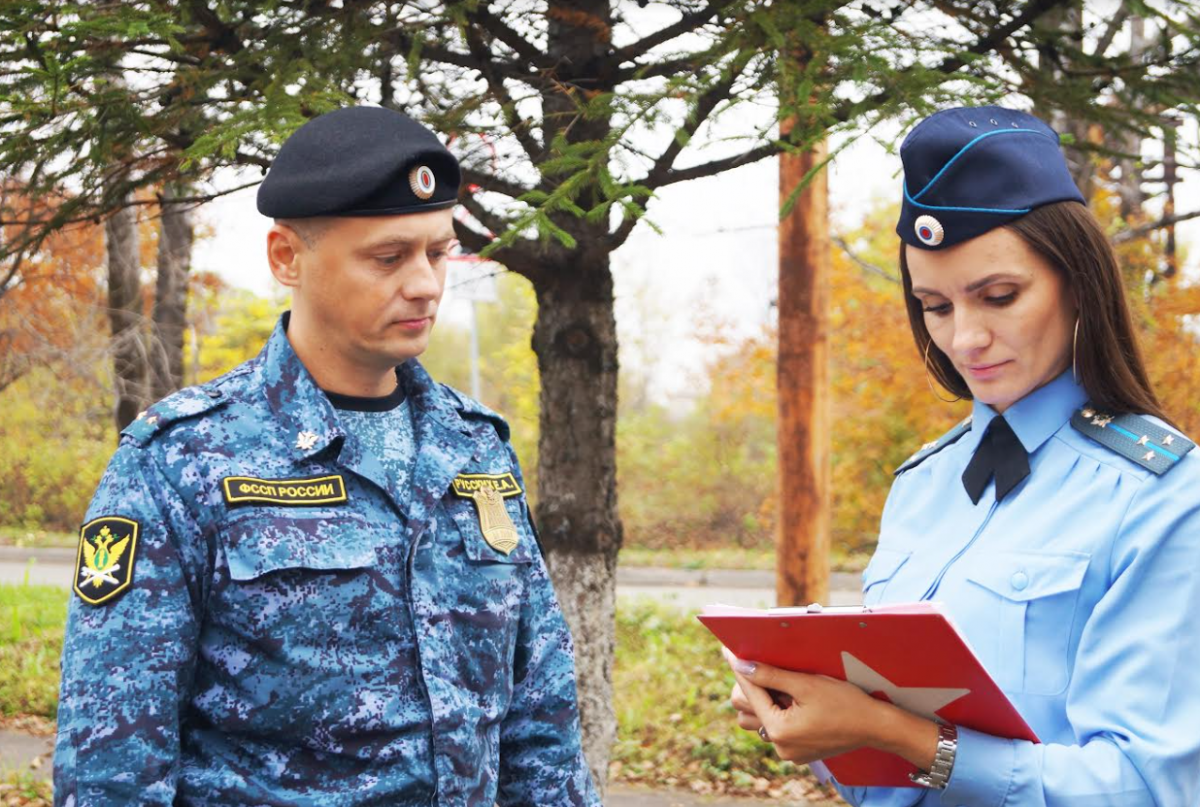    В Хабаровске приставы арестовали Mercedes злостного неплательщика алиментов