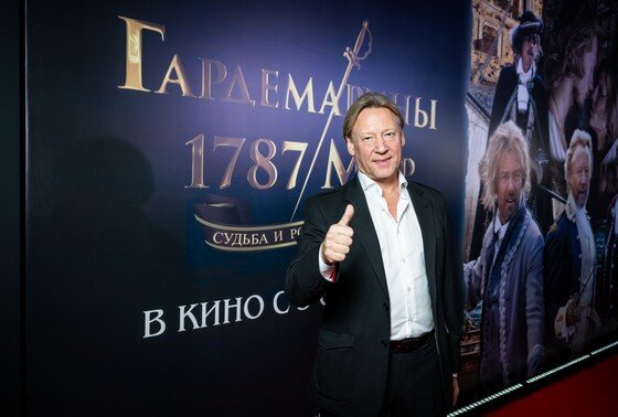    Дмитрий Харатьян на премьере фильма «Гардемарины 1787. Мир