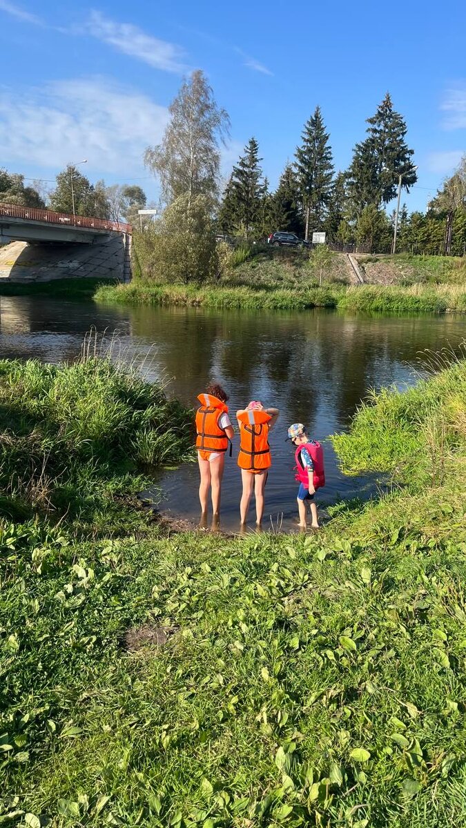 Удивительная осень: 23 сентября муж с детьми сплавлялся на сапах 