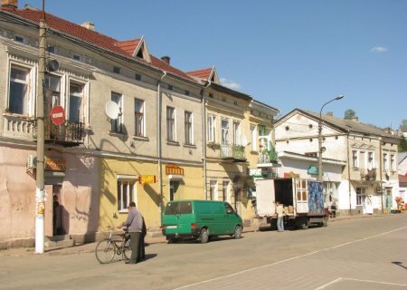    «Они придут и разрушат могилу вашего деда»: в Галичине начали сносить могилы солдат Великой Отечественной