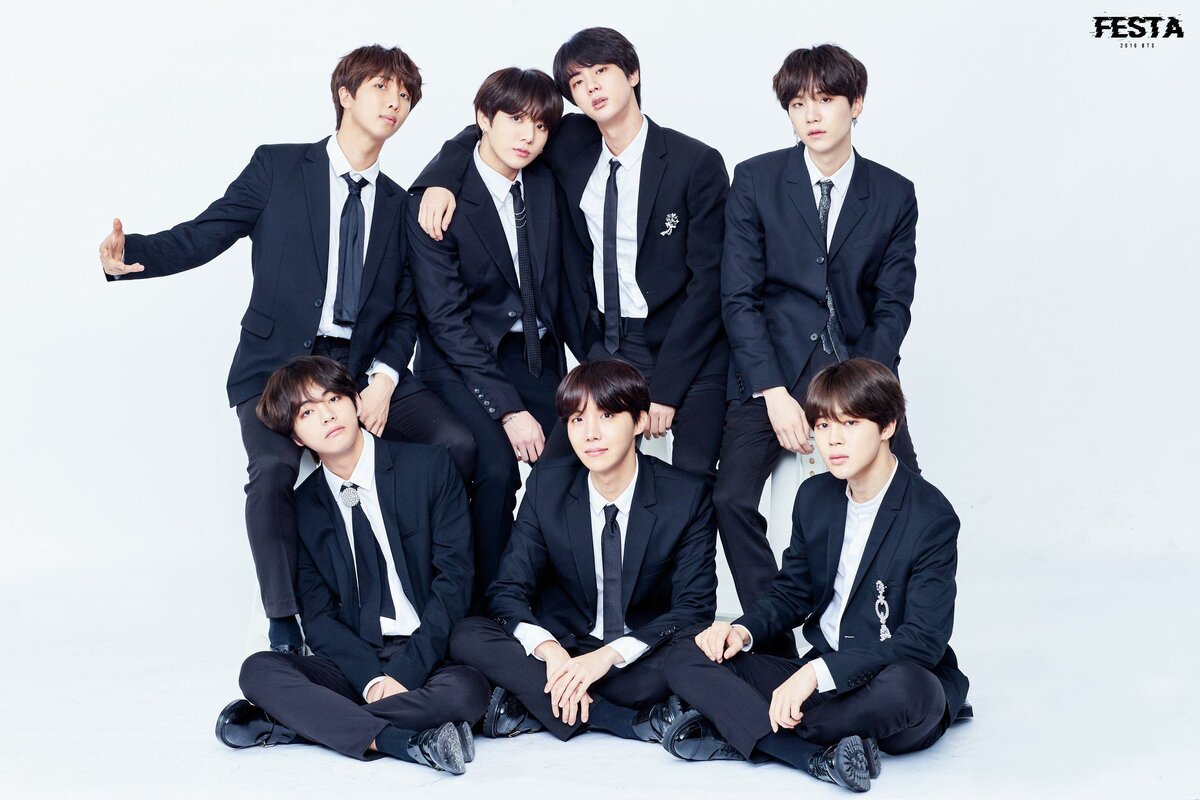 BTS в полном составе
