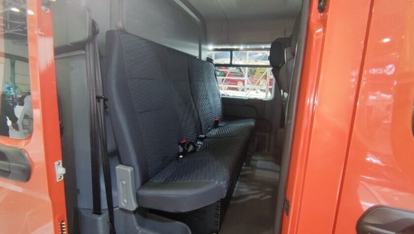Установка диванов Комфорт в микроавтобус ГАЗ Соболь в Нижнем Новгороде