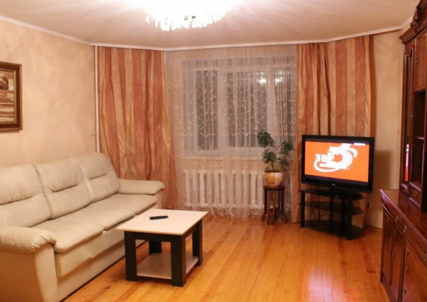 130 корп 2 киров. квартира в горький 25. свободы, 130к2. аренда квартир в кирове. ломоносова гостиница киров.