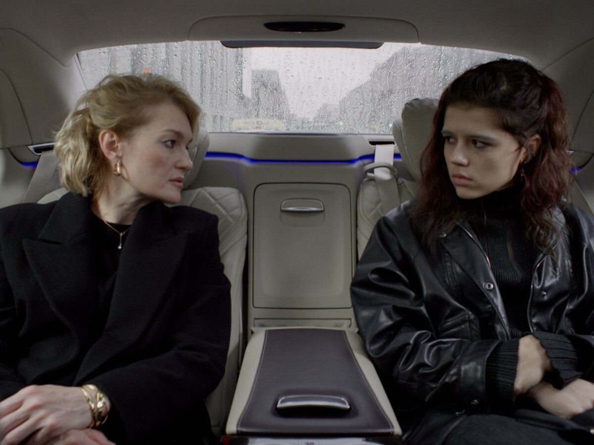 Кадр из сериала «Черное облако»