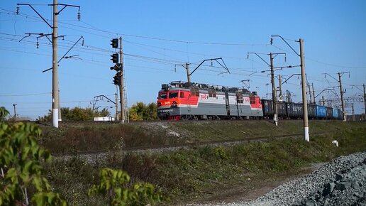 Электровозы ВЛ80С-032 и ВЛ80С-992