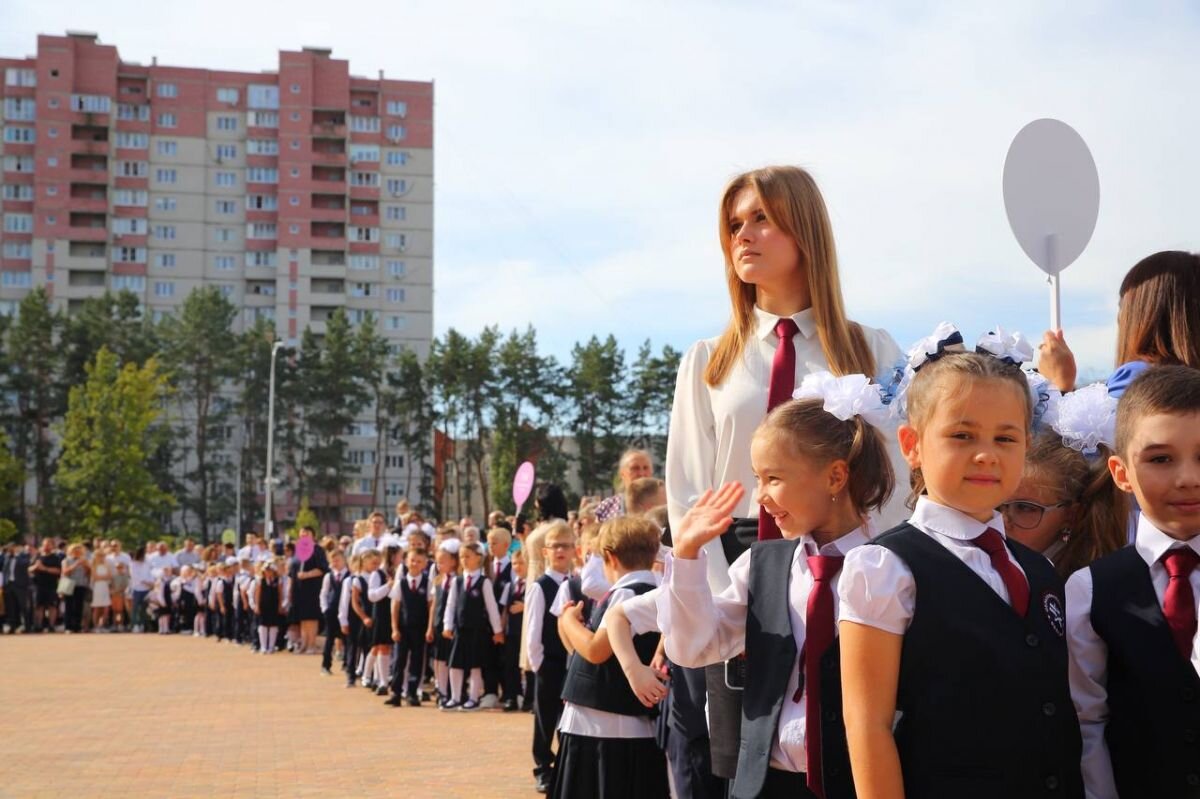 Стали известны имена лучших учителей Воронежской области | «Воронежские  новости» | Дзен