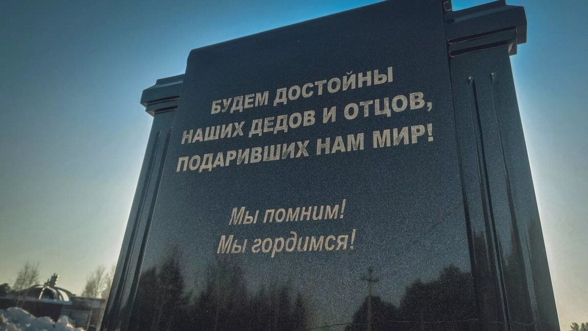     Сегодня в городе-спутнике Волгограда, Волжском, прошло прощание с Алексеем Коноваловым, 23-летним добровольцем, погибшим на Украине. Информацию об этом сообщили в военном комиссариате.