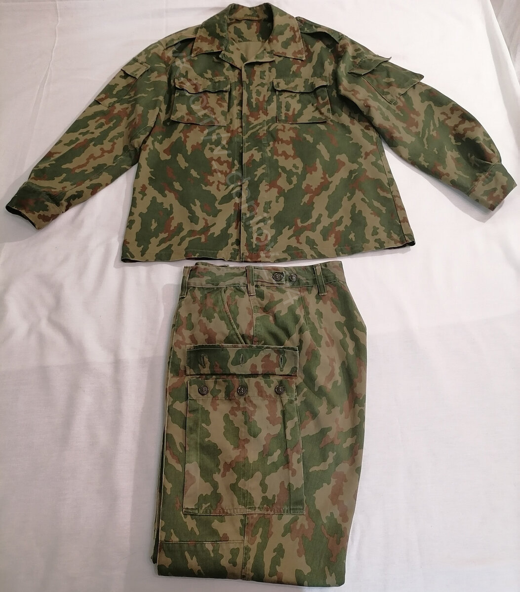 Куртка и брюки
