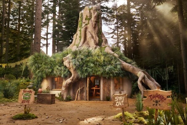     Как в мультике! Посмотрите на реальное болото и дом Шрека: их можно арендовать