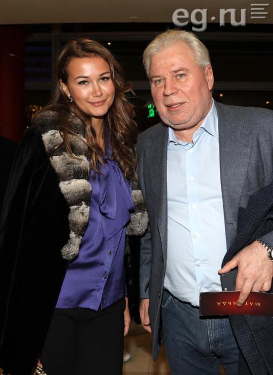    Анатолий Кучерена с бывшей женой Анастасией