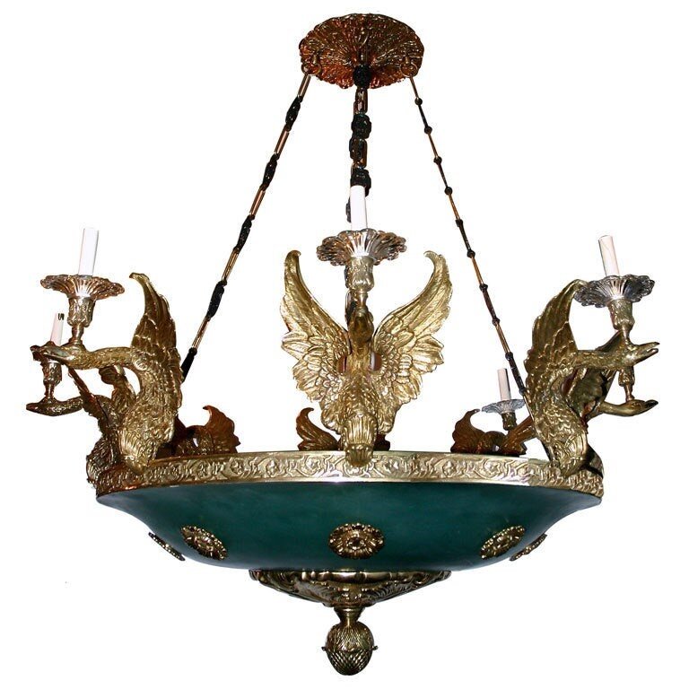 Для ценителей роскоши и элегантности, для любителей имперской символики и античной мифологии идеально подойдет стиль ампир, или же имперский стиль.-28