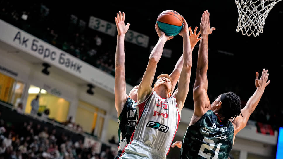     Фото: Ильнар Тухбатов / Коммерсантъ