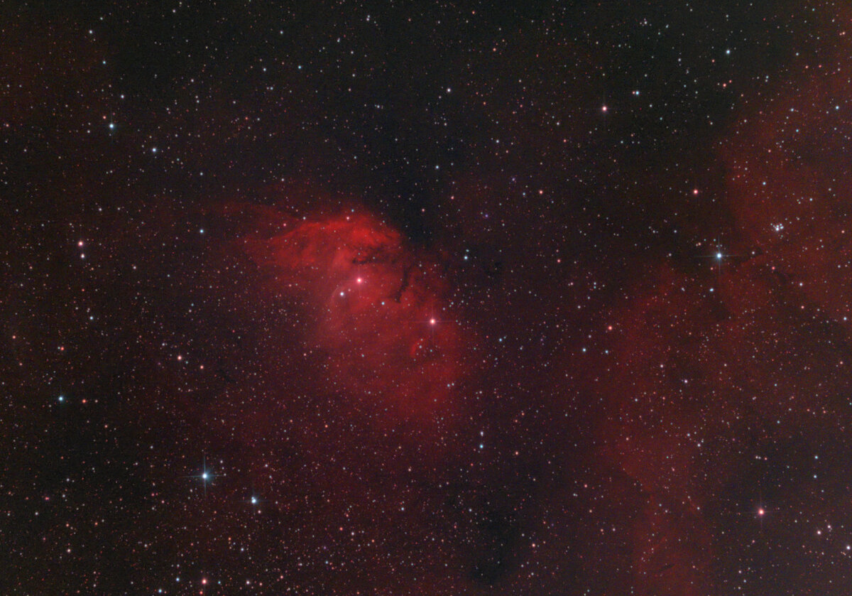 Туманность “Тюльпан” (Sh2-101)
Снято в г. Воскресенск 31.08.2023 через телескоп Sky-Watcher BKP2001 HEQ5 Pro, на камеру ZWO ASI294MC Pro + фильтр Optolong L-extreme
Сложено 19 кадров по 300 секунд.
