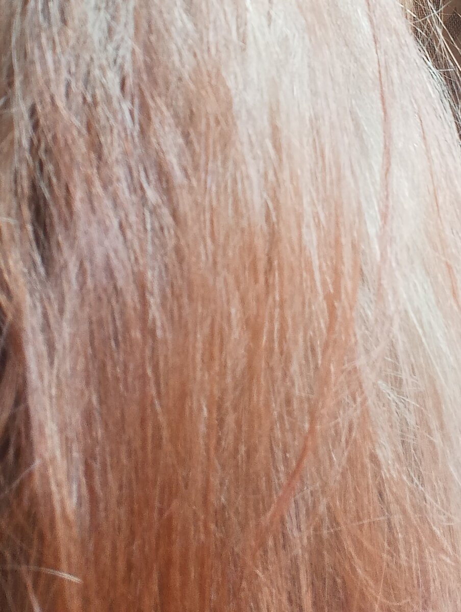   Окраска волос хной является одним из наиболее популярных методов придания им роскошного цвета и здорового блеска.-2