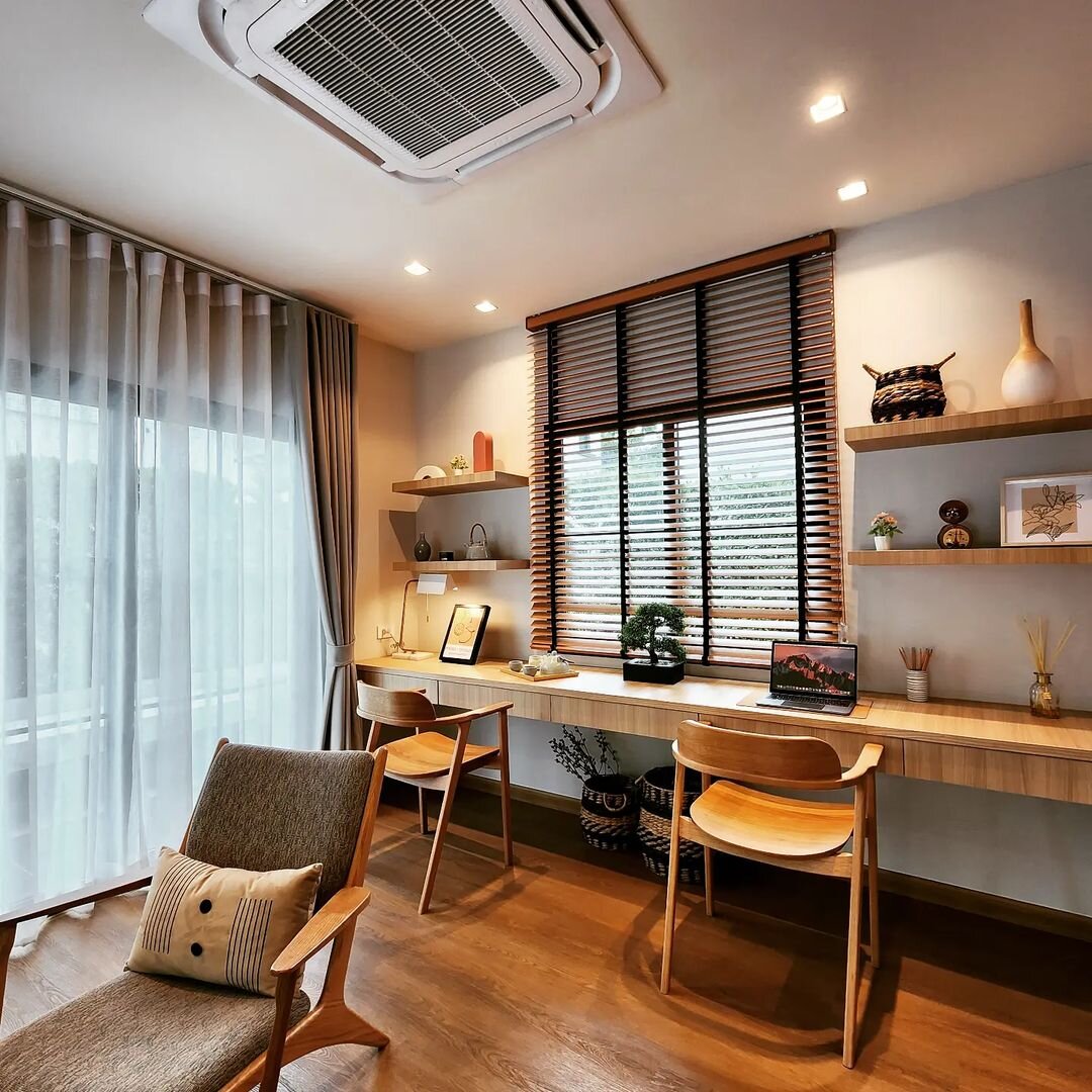 Рабочая зона. Функциональная и организованная. Выполненная в одном стиле