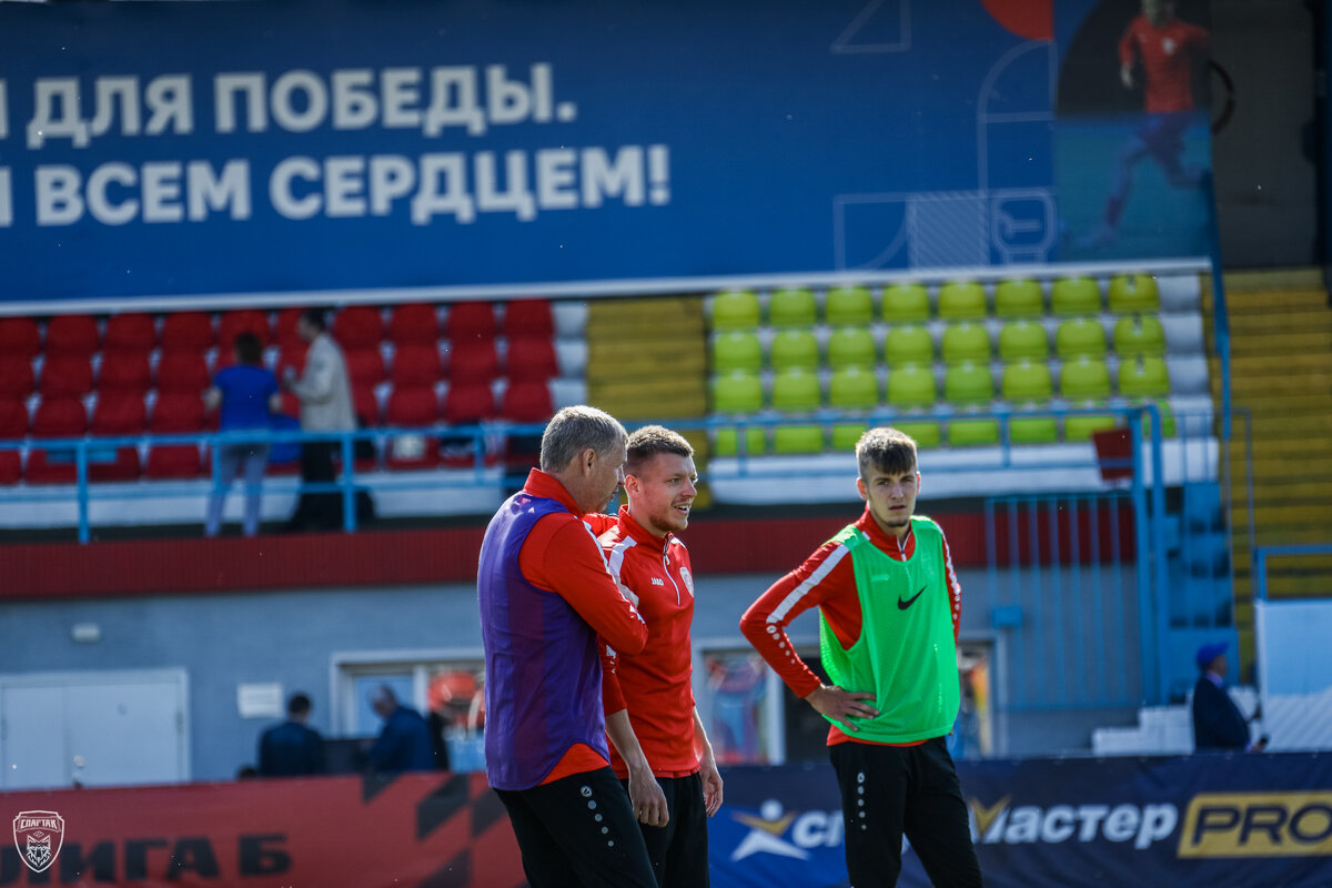 Как лично у тебя проходила адаптация к новому тренеру, к новому тренерскому подходу?