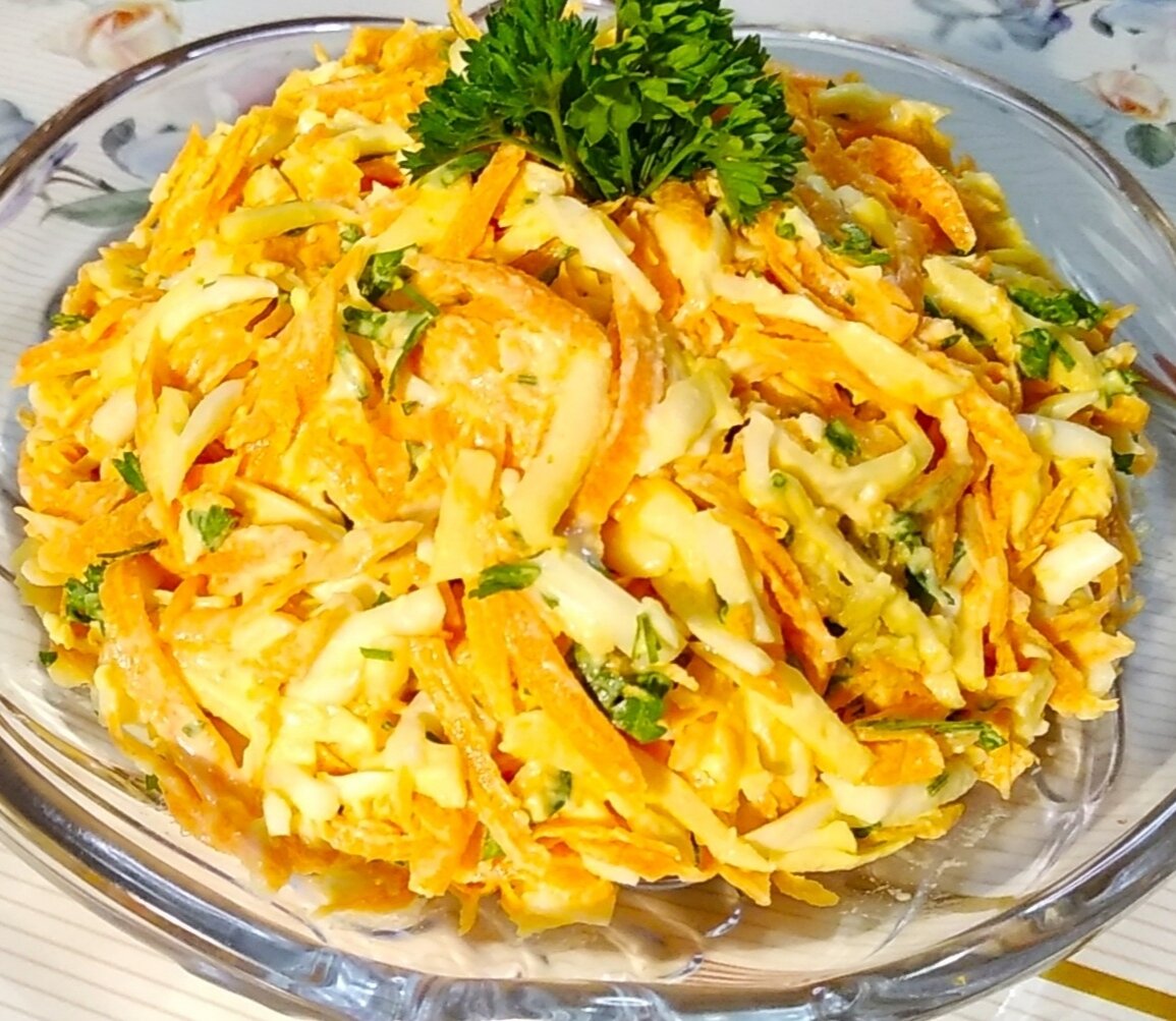 Салат из свежей моркови с яйцом. Салат из свежей моркови с яйцом