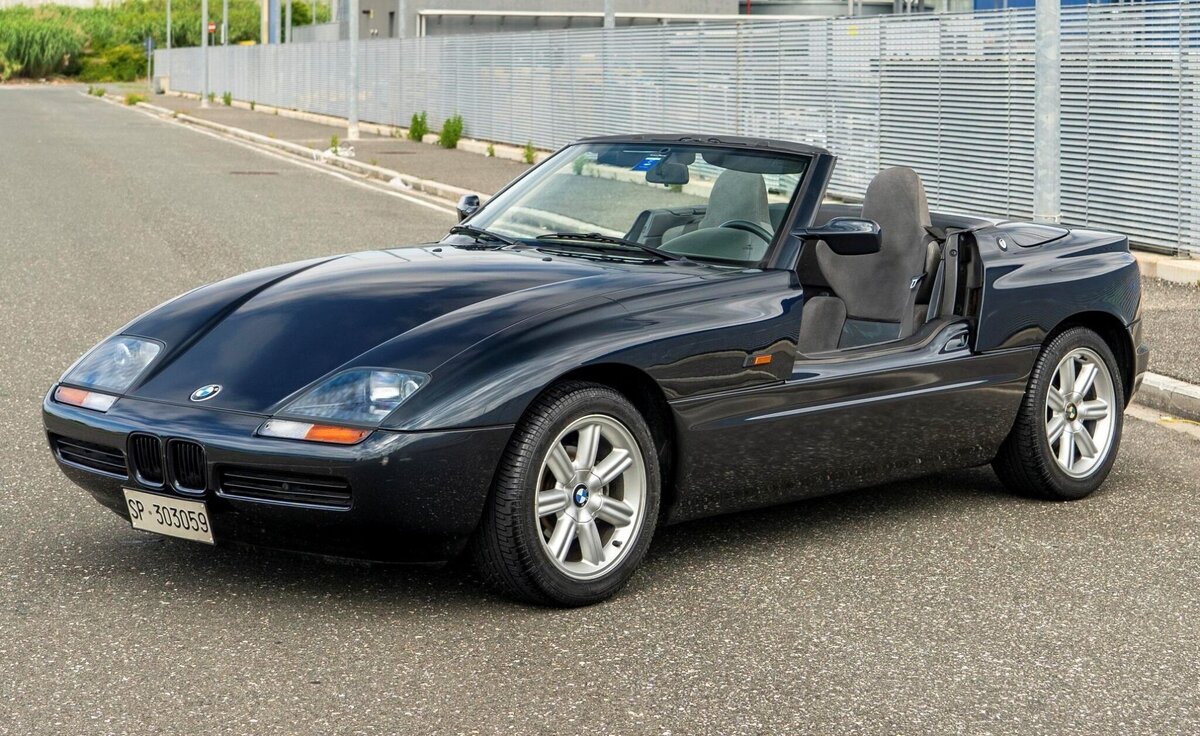 Выставлен на аукцион BMW Z1 с небольшим пробегом и оригинальными шинами |  RUBMW | Дзен