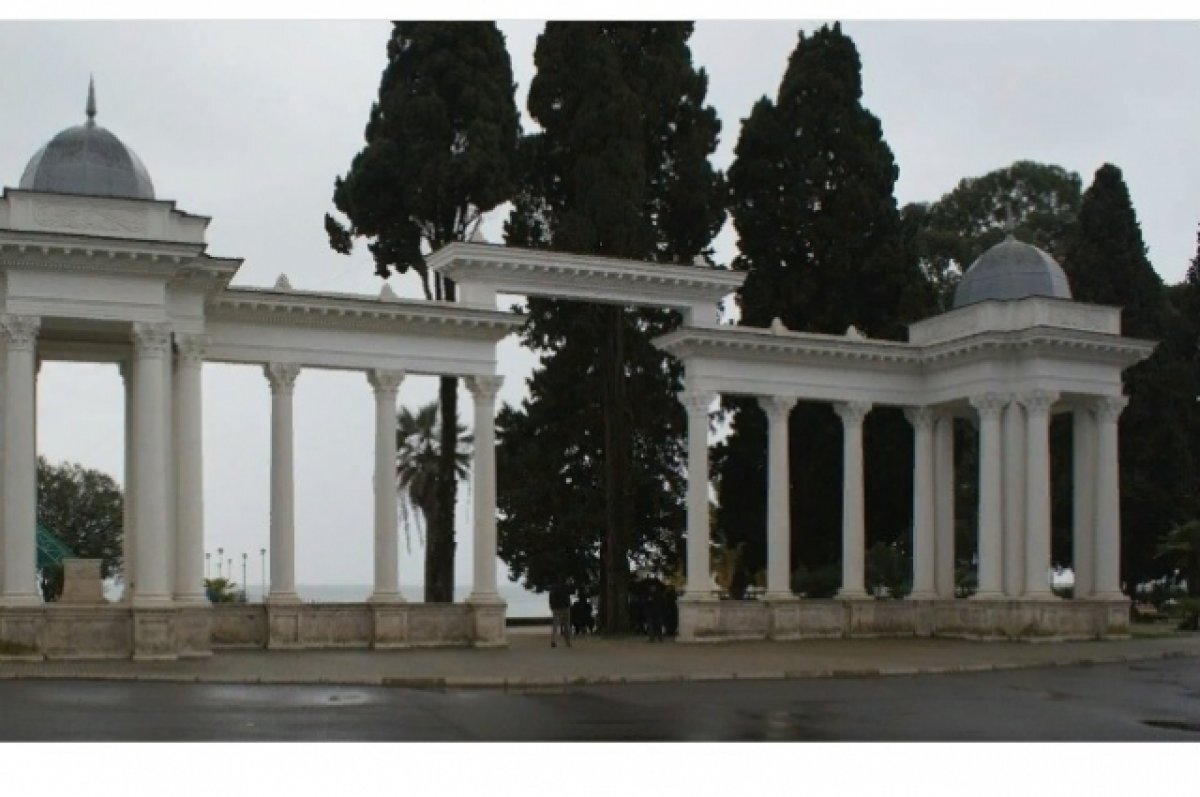    Радий Хабиров показал, какую колоннаду построят на набережной в Уфе