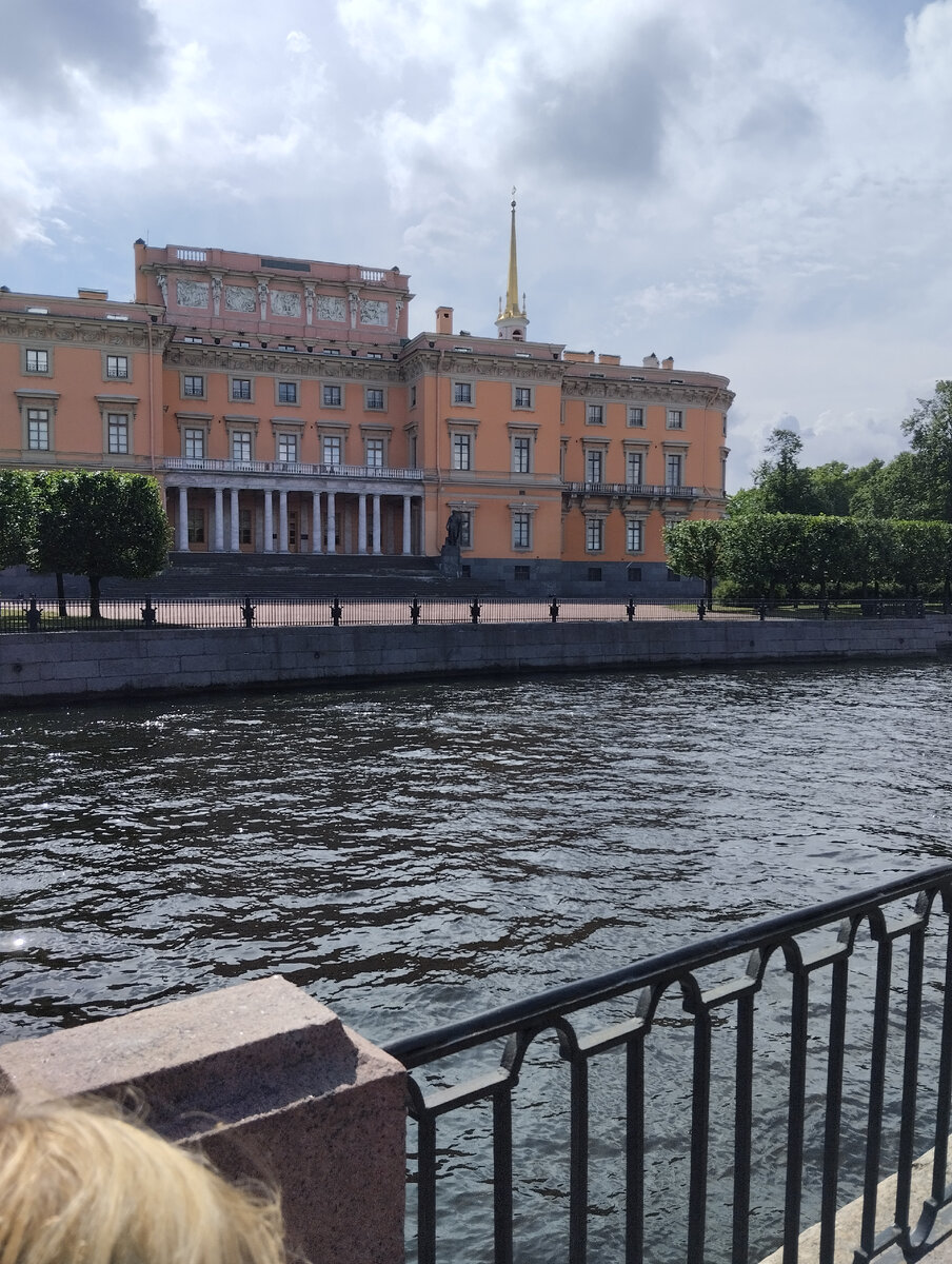 Михайловский замок